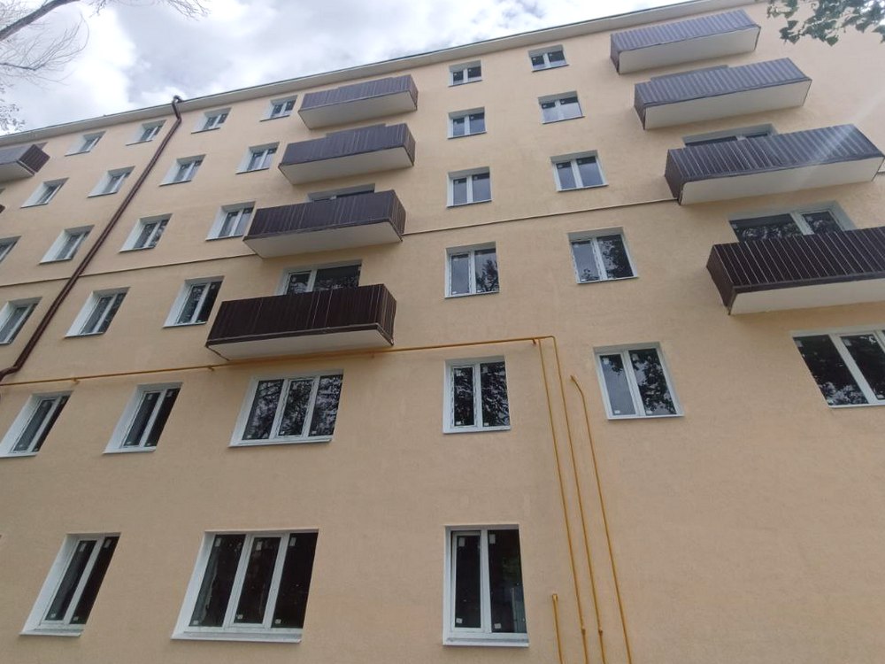 Multi-apartment residential building in Ordzhonikidze district of Mariupol