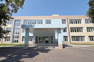 На улице 50 лет СССР города Мариуполя завершается восстановление школы, предназначенной для обучения детей с ограниченными возможностями здоровья (ОВЗ)